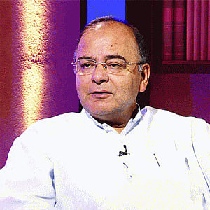 Jaitley underlines need to contain inflation, boost growth