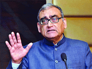 Bring TV, electronic media under PCI ambit: Katju