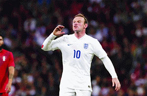 In Miami, Rooney feeling the heat