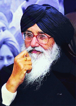 Badal asks BJP to name netas