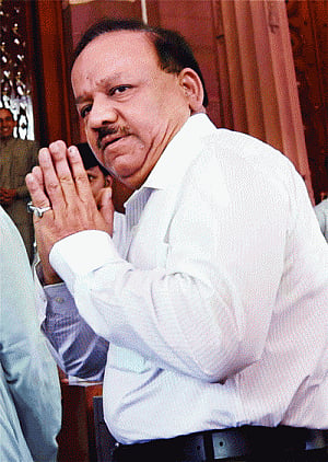 Oath taking: New lS members bring Sanskrit back in vogue