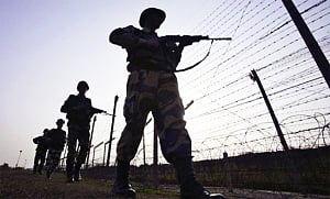 Peeved by Sharif's visit, ultras step up J&K trouble