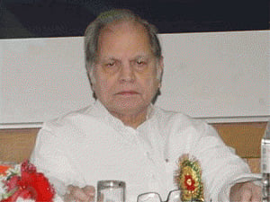 Antulay blames Cong high command for party's defeat