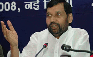 Bihar has lifted only half of foodgrain quota: Paswan