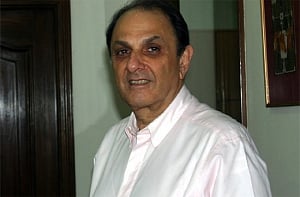 Wadias complain of threats from gangster over Zinta