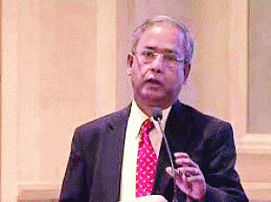 Sebi chief hopes anti-ponzi ordinance becomes law soon