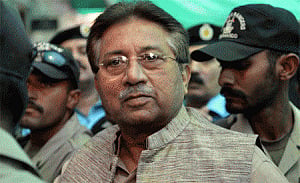 Pak SC overturns decision to lift travel ban on Musharraf