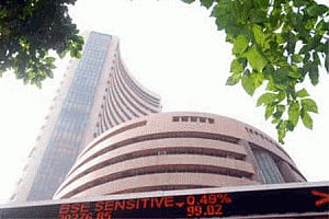Sensex snaps 4-day losing streak, rallies 265 pts