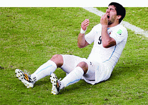 Suarez pays for the bite