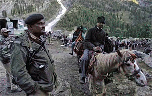 Amarnath Yatra begins from Baltal route amid tight security