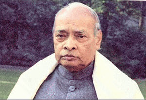 KCR bats for Bharat Ratna to ex-PM P V Narasimha Rao