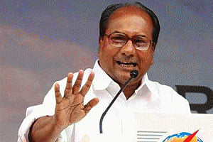 Antony's comment on secularism was Kerala-centric: Sudheeran