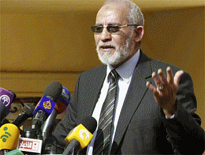 Egypt court sentences Brotherhood leader, 36 Islamists to life