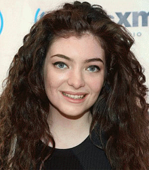 lorde sick on first night of tour