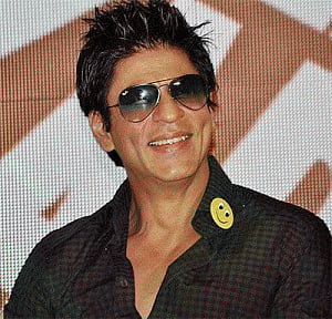 May you entertain us: SRK wishes 'Singham Returns' team