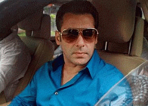 SC notice to Salman Khan in blackbuck hunting case