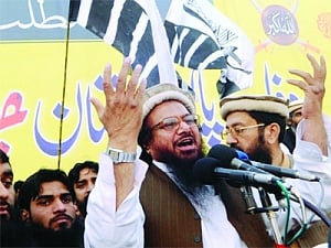 26/11 mastermind spews venom from Pak HC