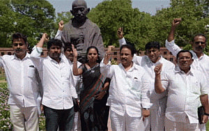 Bandh over nod to Polavaram Bill peaceful so far in Telangana
