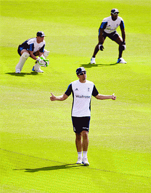 KP calls for Cook to quit captaincy
