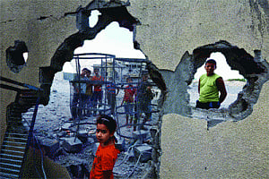 Israel resumes air strikes on Gaza as truce fails