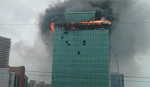 Fireman killed in Mumbai high rise blaze
