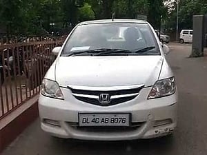 Three found unconscious in Delhi car, die