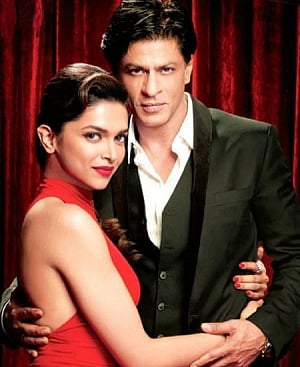 Shah Rukh Khan to travel world for 'Happy New Year'