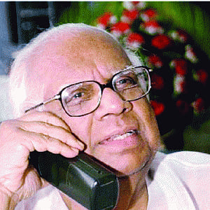 Somnath Chatterjee says onus on Speaker to choose loP