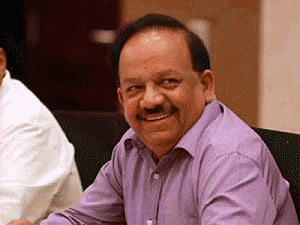 Mobilise health staff to fight diarrhoea: Harsh Vardhan