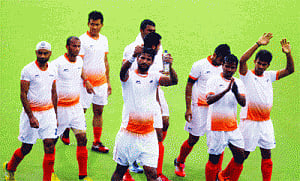 India lose 0-4 to Australia, settle for silver