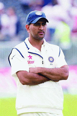 Dhoni recommended for Padma Bhushan, Kohli Padma Shri