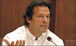 Imran Khan threatens to storm PM House if Sharif refuses to quit