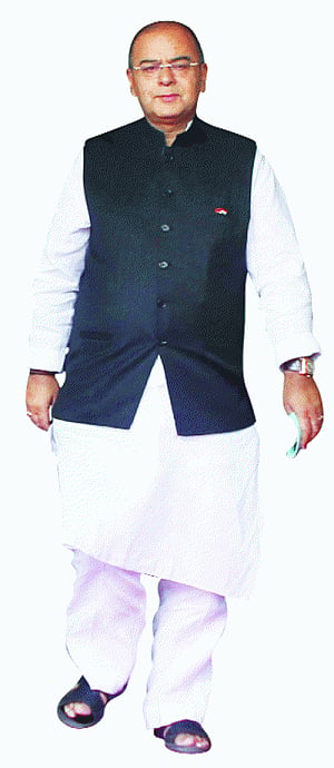 Jaitley to review Army's operational  preparedness on Indo-China border