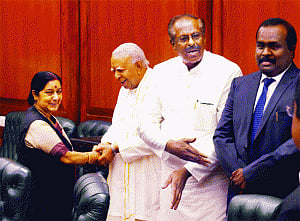 TNA 'peace panel' meets Sushma