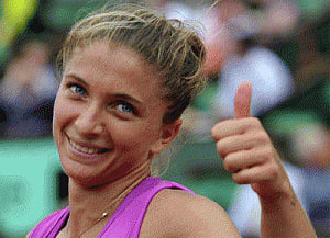 Errani beats Venus Williams in US Open third round