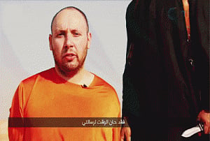 Video shows ISIS beheading another US journo