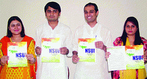 lEFT, RIGHT & CENTRE OF DUSU POllS