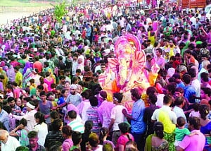 Traffic takes a dive with Ganesha