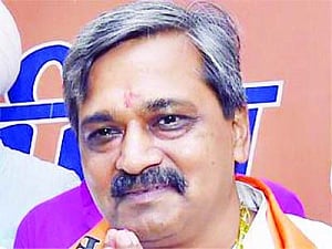 AAP's 'backdoor diplomacy' smacks of desperation: BJP