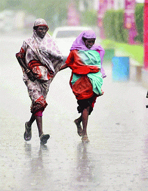 Rain brings Delhi to its knees again