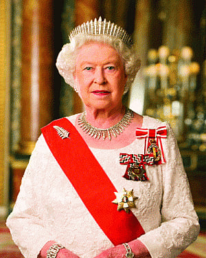Think carefully about future: Queen to Scots