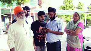 Minor disembowels drunk dad with kirpan