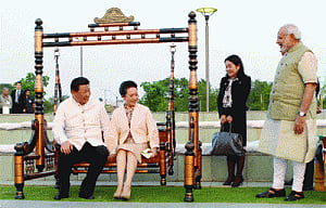 Vibrant Gujarat welcomes Xi