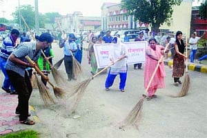 MAKING A ClEAN BREAK WITH CAPITAl'S DIRTY PAST