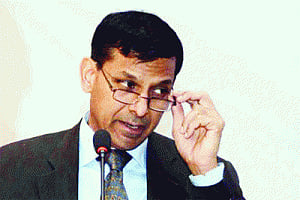 Despite healthy core sector & softening inflation, Rajan stuck at 8, disappoints Industry
