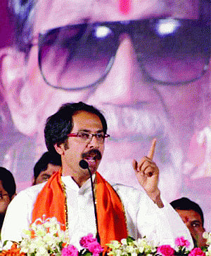 BJP banks on Modi whirlwind rallies