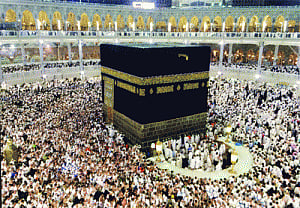 Snap! Haj selfies gain popularity, spark controversy