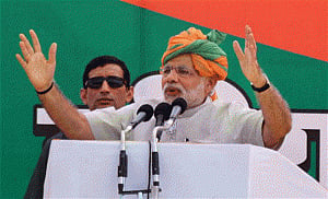 EC should probe Hooda govt's clearance to Vadra land deal:Modi