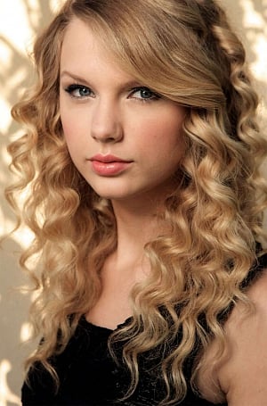 Pharrell makes me happy: Taylor Swift