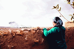 ISIS fighters forced to pour reinforcements into Kobane